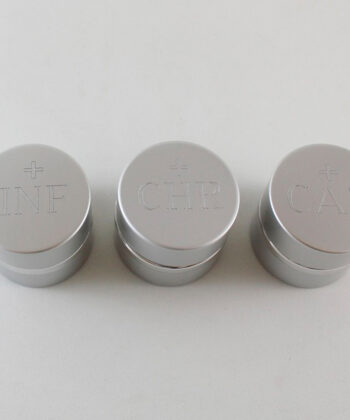 Crismera con Interior de Cristal Plateada